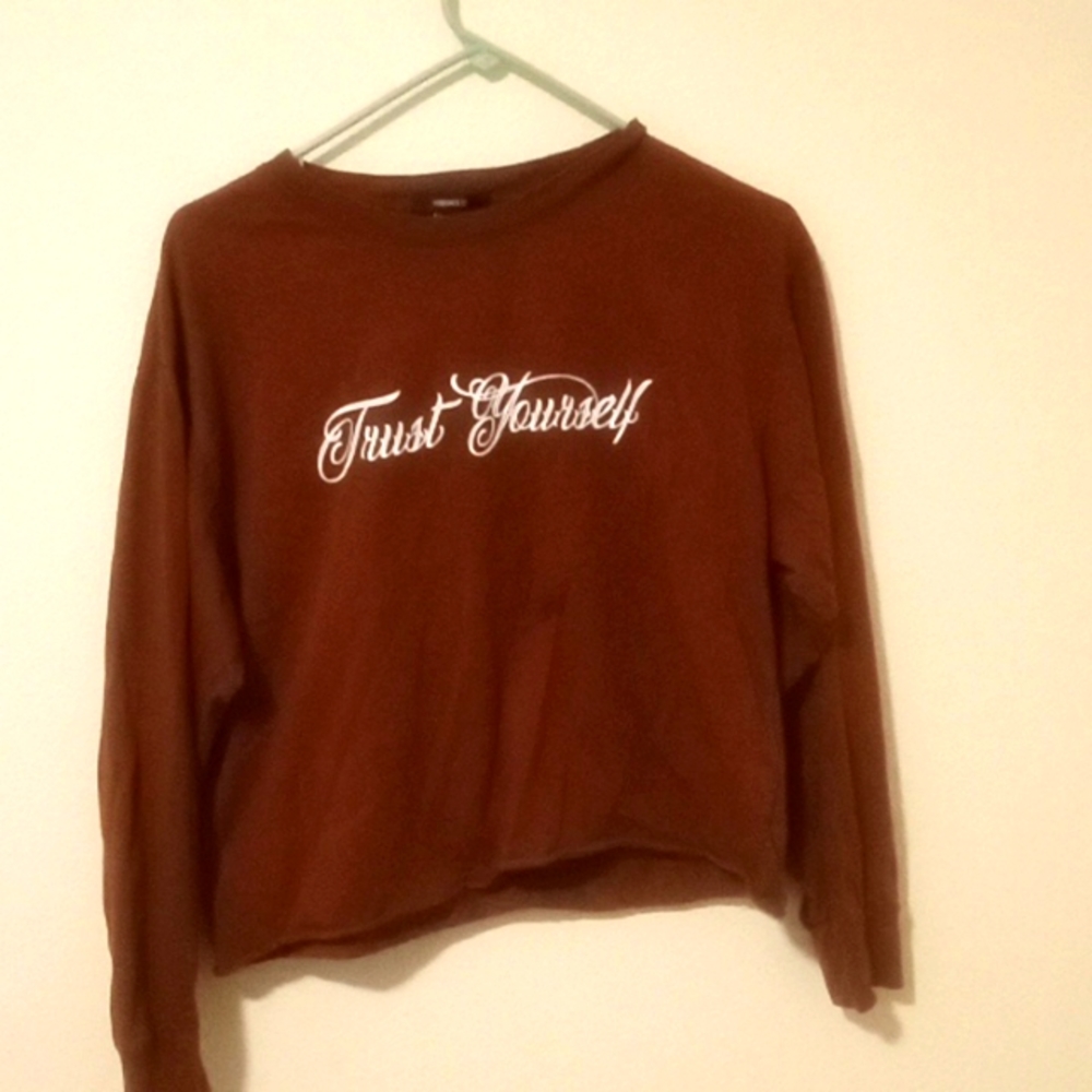 Brown cropped long sleeve shirt